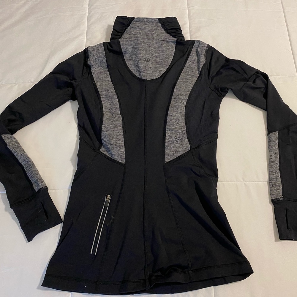LuluLemon 1/2 Zip Pullover